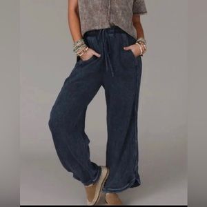 Three Bird Nest Grey Cropped Pants